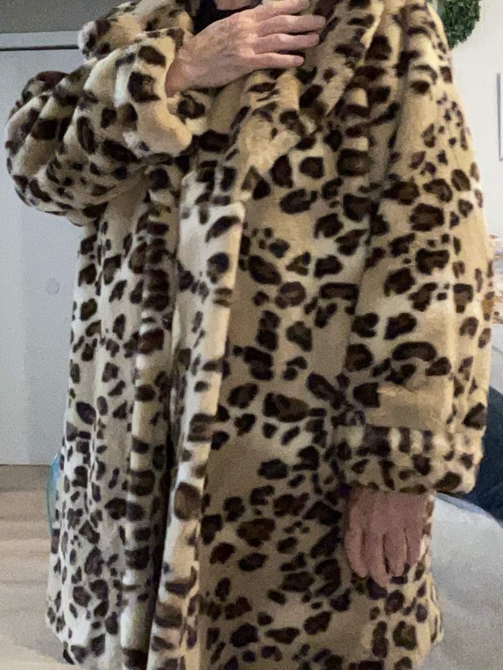 💎 NWT Dennis Basso Cheetah print Coat